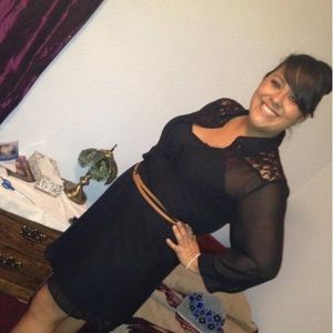 Meet your Posher, Yenesis